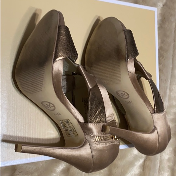 ‼️SALE‼️ Michael Kors 4” Heels - Picture 5 of 5